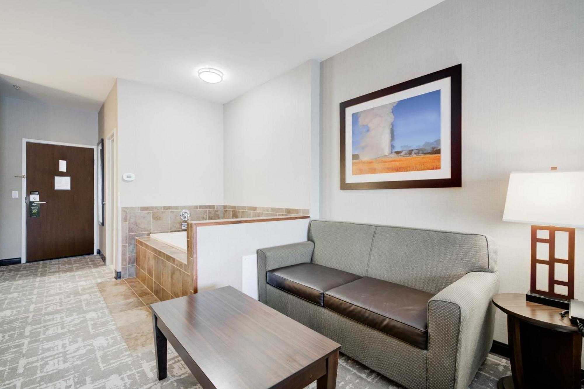 Holiday Inn West Yellowstone By Ihg Esterno foto