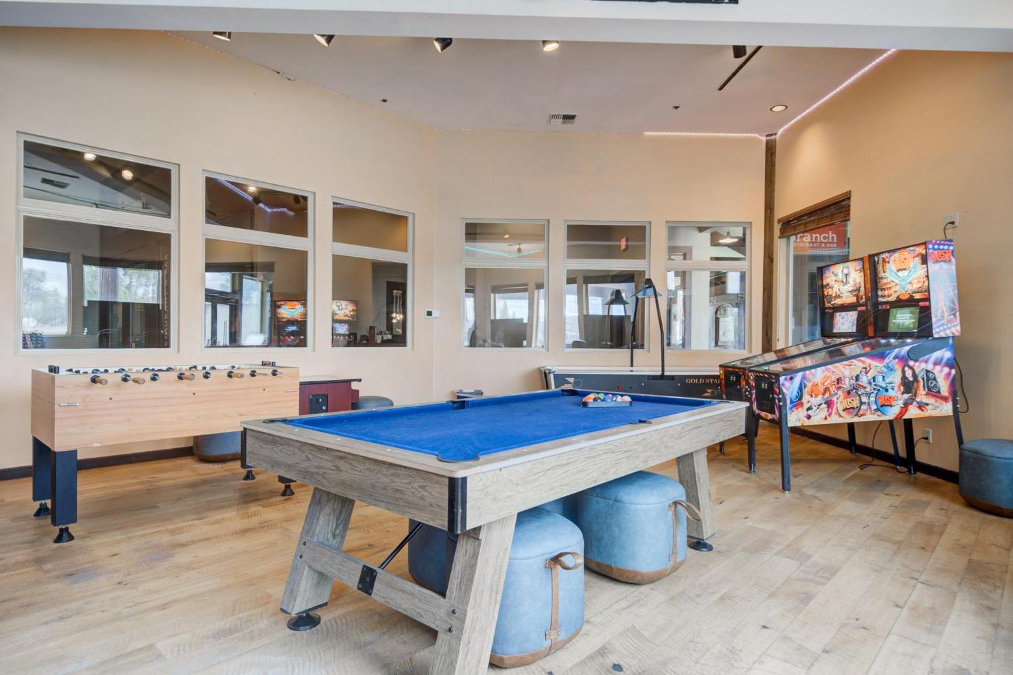 Holiday Inn West Yellowstone By Ihg Esterno foto