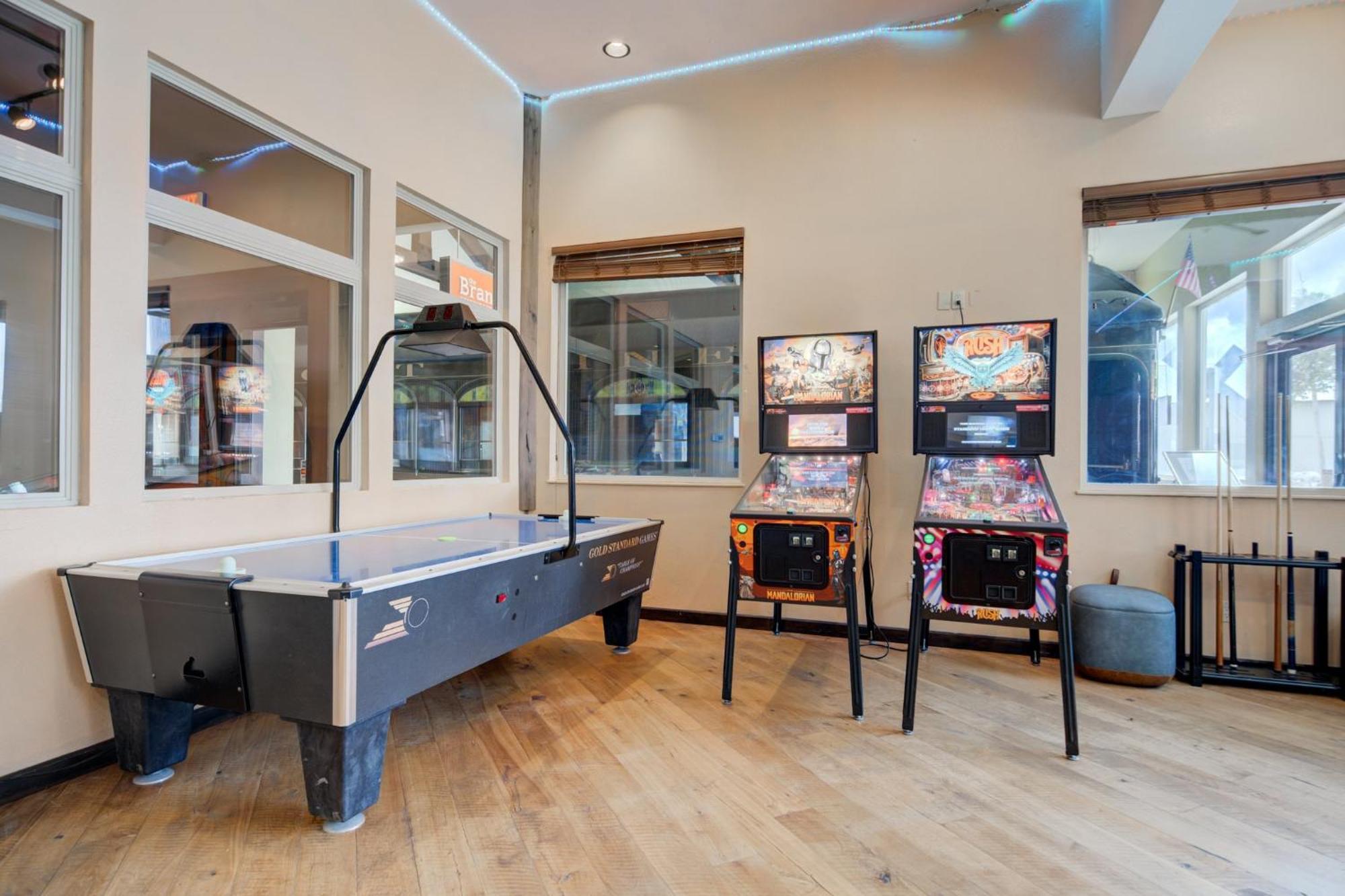 Holiday Inn West Yellowstone By Ihg Esterno foto