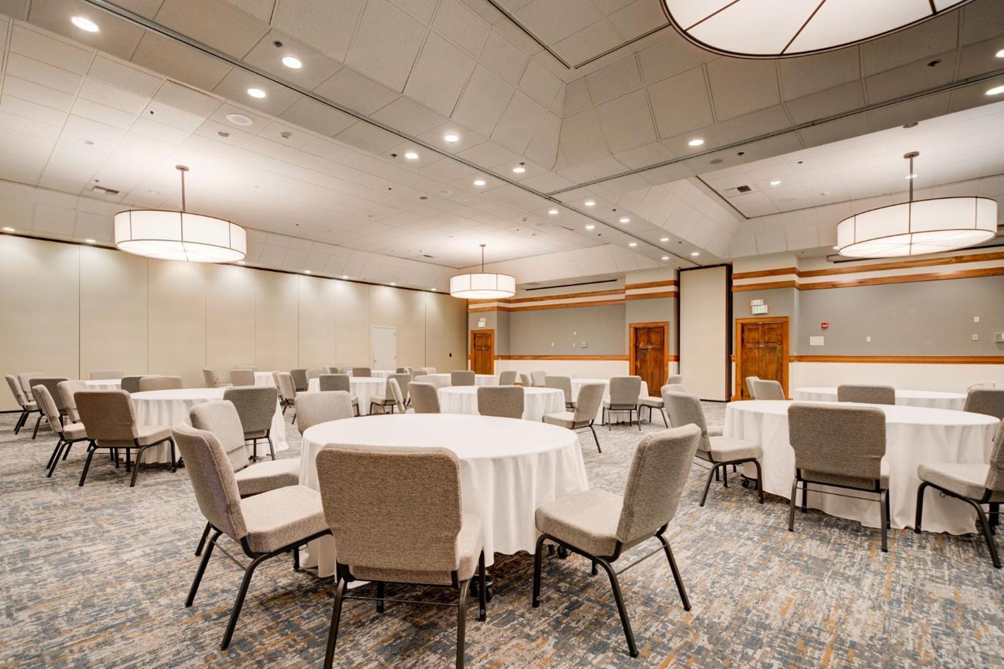 Holiday Inn West Yellowstone By Ihg Esterno foto
