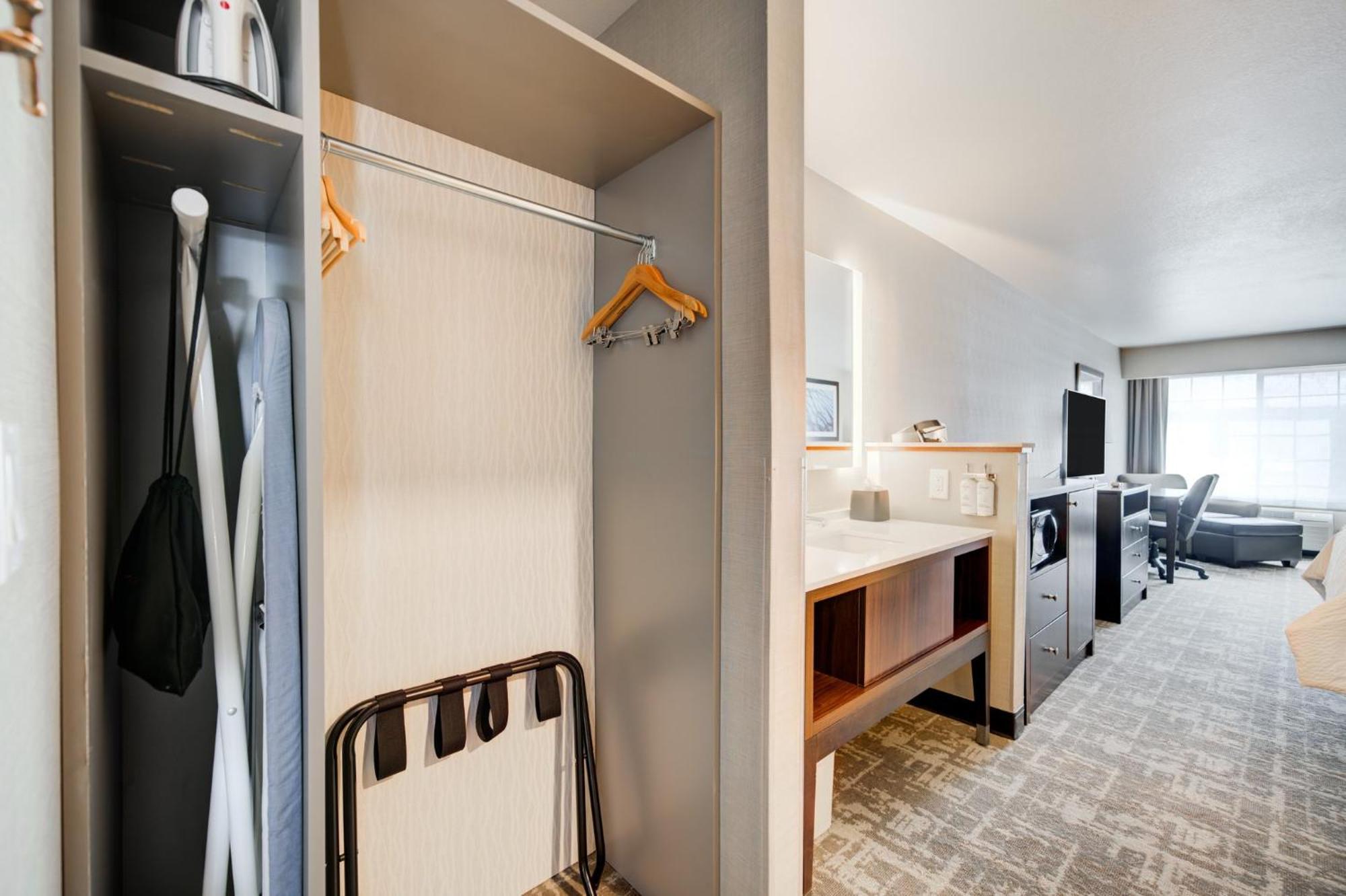 Holiday Inn West Yellowstone By Ihg Esterno foto