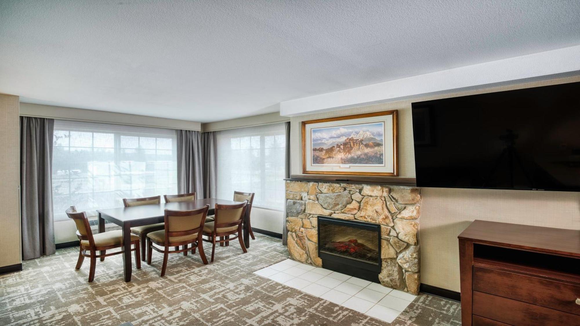 Holiday Inn West Yellowstone By Ihg Esterno foto